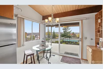 1401 Lincoln Avenue NE, Renton, WA 98056 - Photo 6