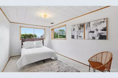 1401 Lincoln Avenue NE, Renton, WA 98056 - Photo 12