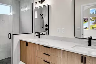 4100 37th Ave SW, Seattle, WA 98126 - Photo 10