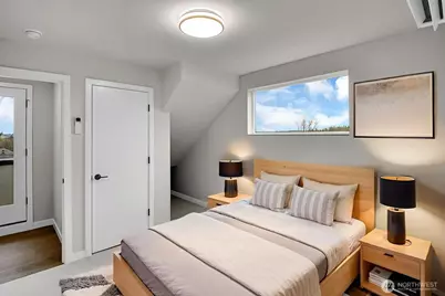 4100 37th Avenue SW, Seattle, WA 98126 - Photo 12