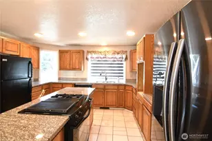 2739 Walker Ct SE, Olympia, WA 98501 - Photo 2