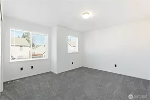 10430 13th Ave Ct E, Tacoma, WA 98445 - Photo 24