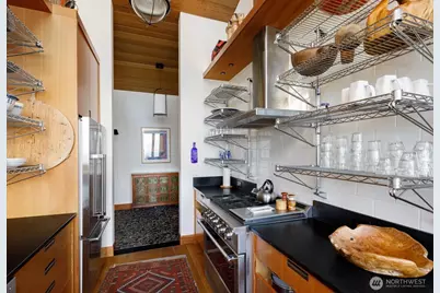 7683 Maxwelton Road, Clinton, WA 98236 - Photo 10