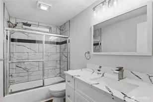 160 E Barnsby Pl, Shelton, WA 98584 - Photo 8