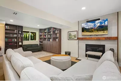 19911 34th Drive SE, Bothell, WA 98012 - Photo 18