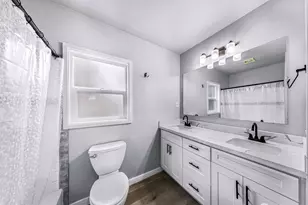 222 W Marilyn Ave, Everett, WA 98204 - Photo 12