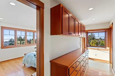 647 9th Avenue N, Edmonds, WA 98020 - Photo 14