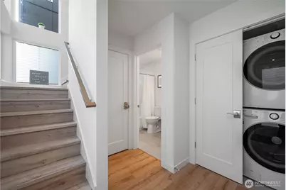 1728 11th Avenue #A, Seattle, WA 98122 - Photo 4