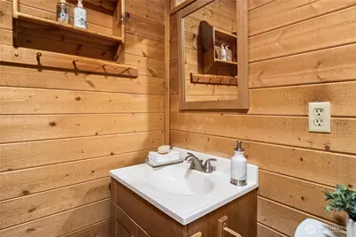 4692 NE Lincoln Road, Poulsbo, WA 98370 - Photo 14