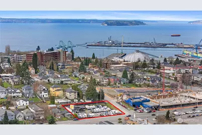 3200 Rucker Avenue, Everett, WA 98201 - Photo 2