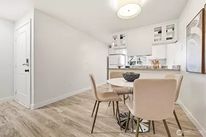 14222 NE 181st Place #N101, Woodinville, WA 98072 - Photo 6