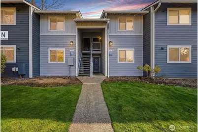 14222 NE 181st Place #N101, Woodinville, WA 98072 - Photo 1