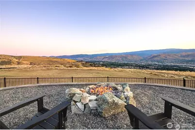 2187 NE Kaden Lane, East Wenatchee, WA 98802 - Photo 1