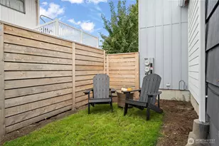 9728 57th Ave S, Seattle, WA 98118 - Photo 18