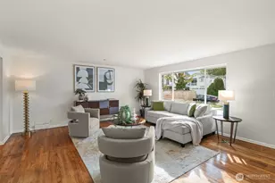 9728 57th Ave S, Seattle, WA 98118 - Photo 6