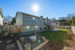 1267 SE Constitution Dr, College Place, WA 99324 - Photo 32