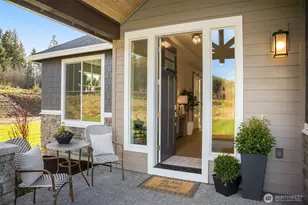 21020 149th St E, Bonney Lake, WA 98391 - Photo 2