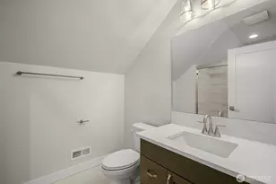 21020 149th St E, Bonney Lake, WA 98391 - Photo 28