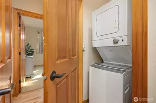 107 Jacolet Ln NW, Bainbridge Island, WA 98110 - Photo 22