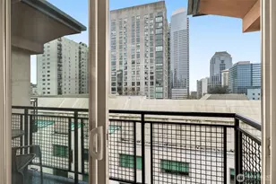 1323 Boren Ave, Seattle, WA 98101 - Photo 20