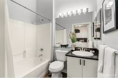 1323 Boren Avenue #615, Seattle, WA 98101 - Photo 12