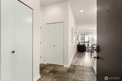 1323 Boren Avenue #615, Seattle, WA 98101 - Photo 18