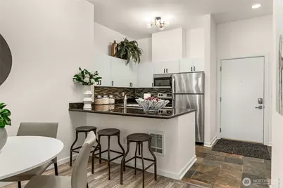 1323 Boren Avenue #615, Seattle, WA 98101 - Photo 14