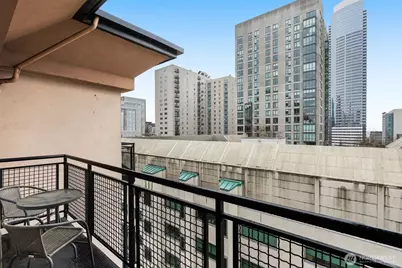 1323 Boren Avenue #615, Seattle, WA 98101 - Photo 8