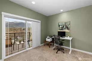 1000 Cabin Creek Ln SW, Issaquah, WA 98027 - Photo 8