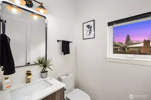 8455 24th Ave SW, Seattle, WA 98106 - Photo 20