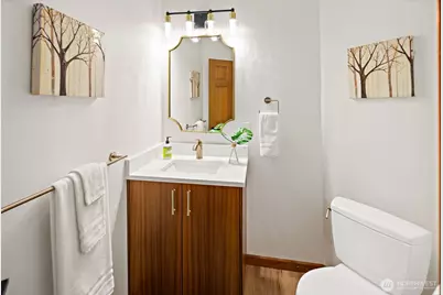 12407 Upper Preston Road SE, Issaquah, WA 98027 - Photo 16