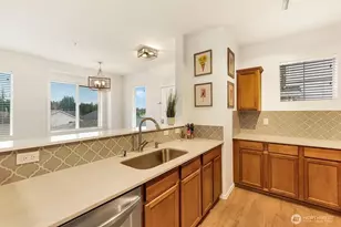 14915 38th Dr SE, Bothell, WA 98012 - Photo 1