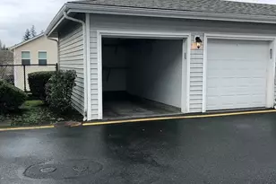 14915 38th Dr SE, Bothell, WA 98012 - Photo 16