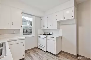 301 SW 5th Ave, Kelso, WA 98626 - Photo 10