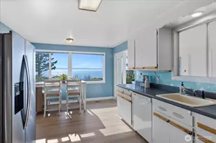 1128 Potlatch Beach Rd, Marysville, WA 98271 - Photo 16