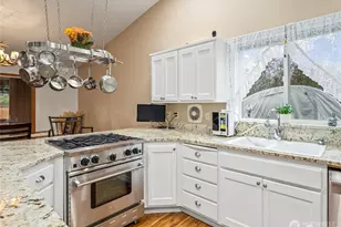 21211 89th Ave NE, Arlington, WA 98223 - Photo 10