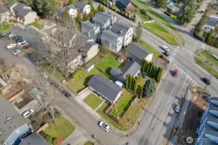 212 10th St, Snohomish, WA 98290 - Photo 36