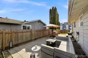 212 10th St, Snohomish, WA 98290 - Photo 28