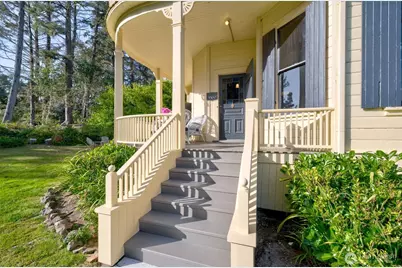 1103 37th Place, Seaview, WA 98644 - Photo 4