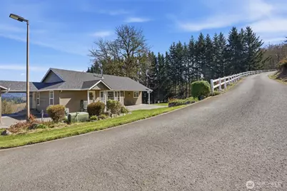 13708 NE 401st Way, Amboy, WA 98601 - Photo 2