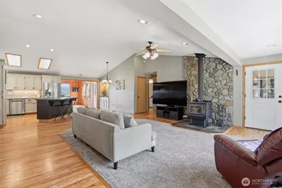 13708 NE 401st Way, Amboy, WA 98601 - Photo 4