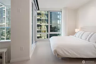 10700 NE 4th St, Bellevue, WA 98004 - Photo 10