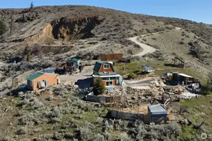 8 Deer Crk Dr, Waterville, WA 98858 - Photo 4