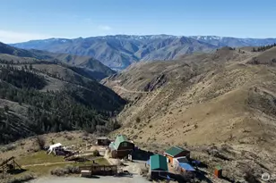 8 Deer Crk Dr, Waterville, WA 98858 - Photo 1