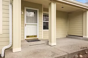 1486 Thompson St, DuPont, WA 98327 - Photo 4