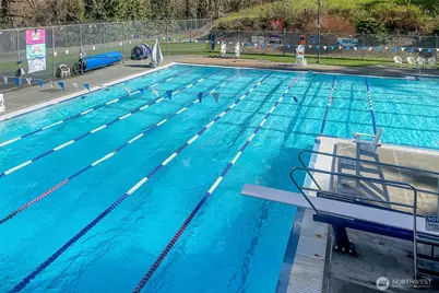 21007 Pioneer Way, Edmonds, WA 98026 - Photo 24