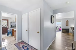 1210 N Ashland Ave, East Wenatchee, WA 98802 - Photo 2