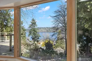 11904 Lakeside Ave NE, Seattle, WA 98125 - Photo 6