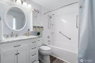 2019 209th Pl SW, Lynnwood, WA 98036 - Photo 14