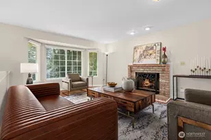 2019 209th Pl SW, Lynnwood, WA 98036 - Photo 4